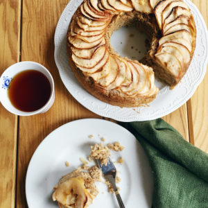 Recipe: spiced semolina apple cake for Cook for Syria