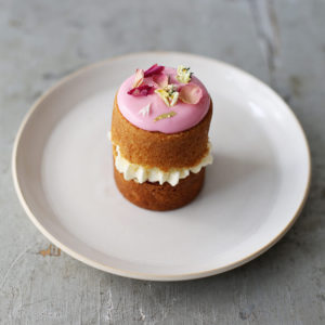 Recipe: Pretty in Pink Baby Cakes