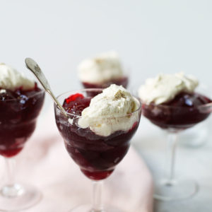 Recipe: Frozen berry jelly with shimmery chantilly